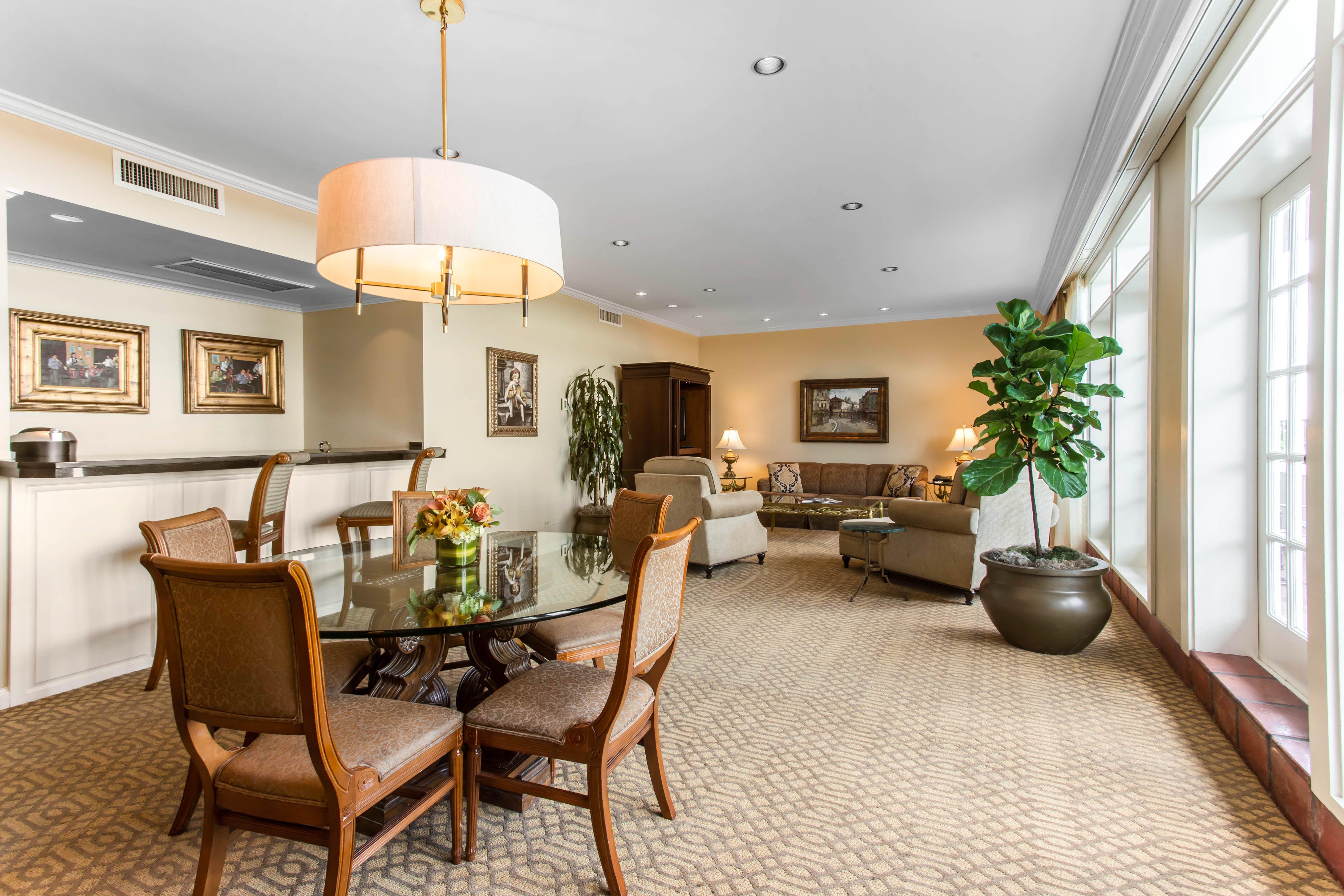 Hotel Omni Royal Orleans 4*