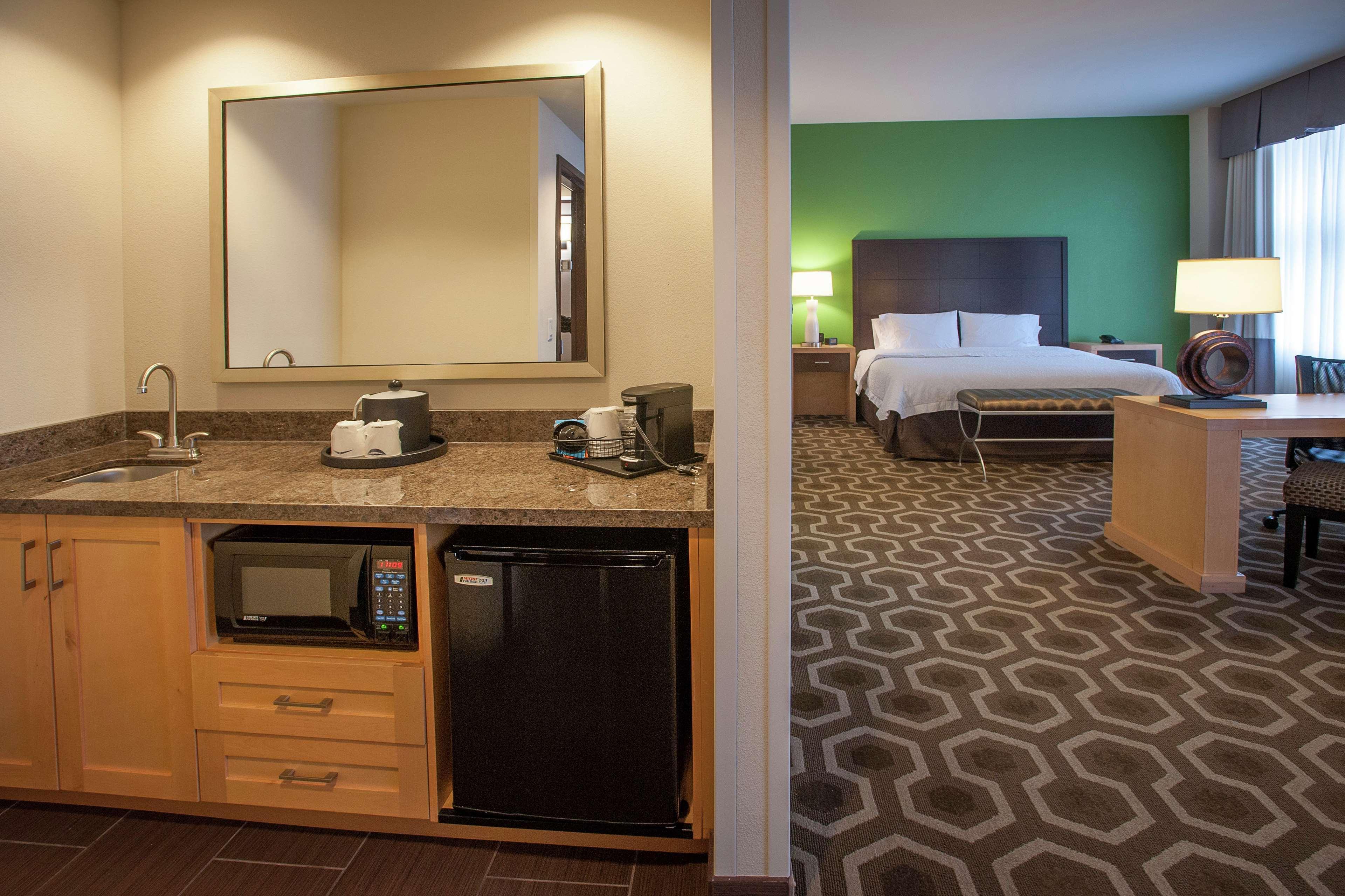 Hampton Downtown / French Quarter Area Hotel