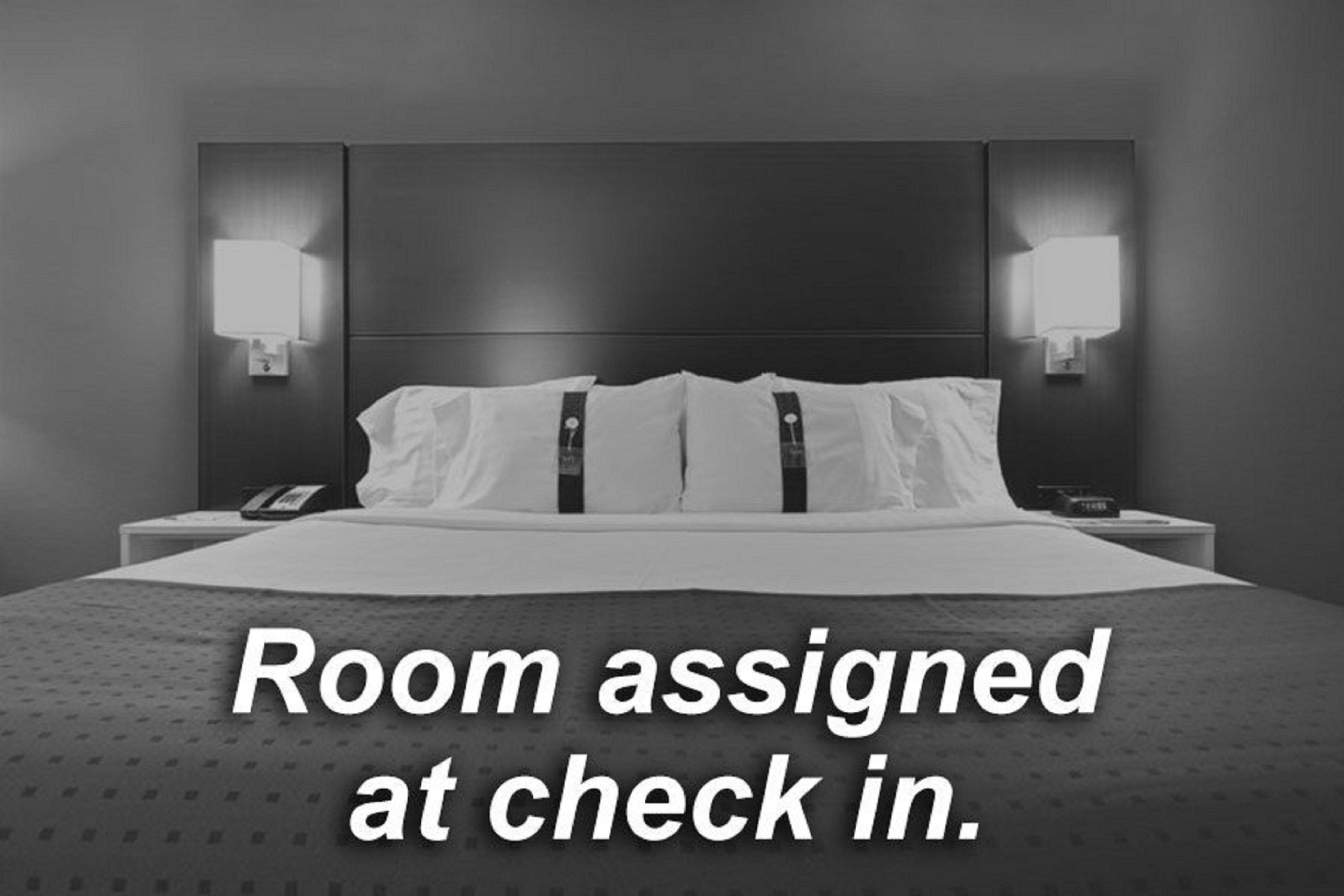 Express East By Ihg 2*