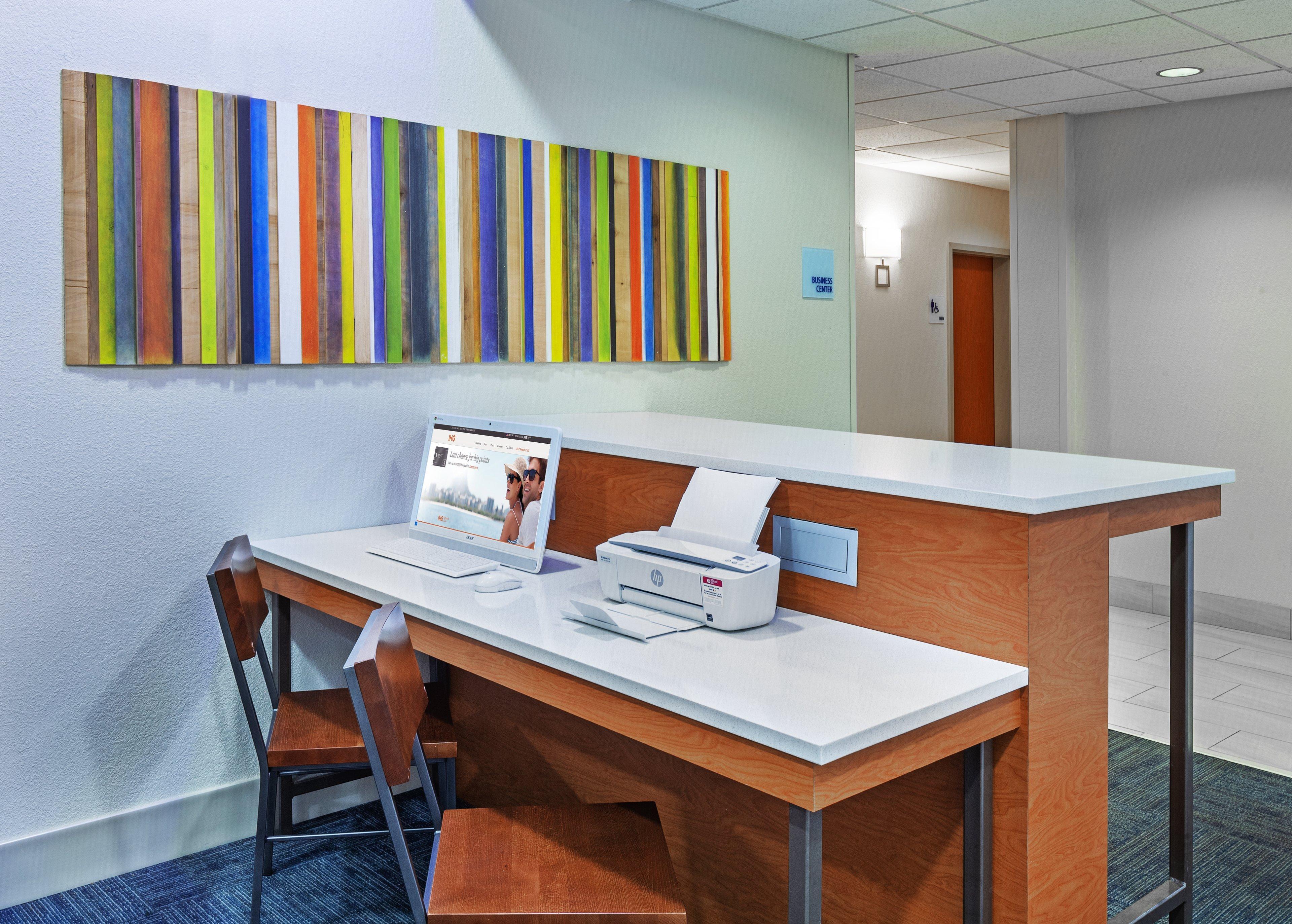 Express East By Ihg Hotel New Orleans