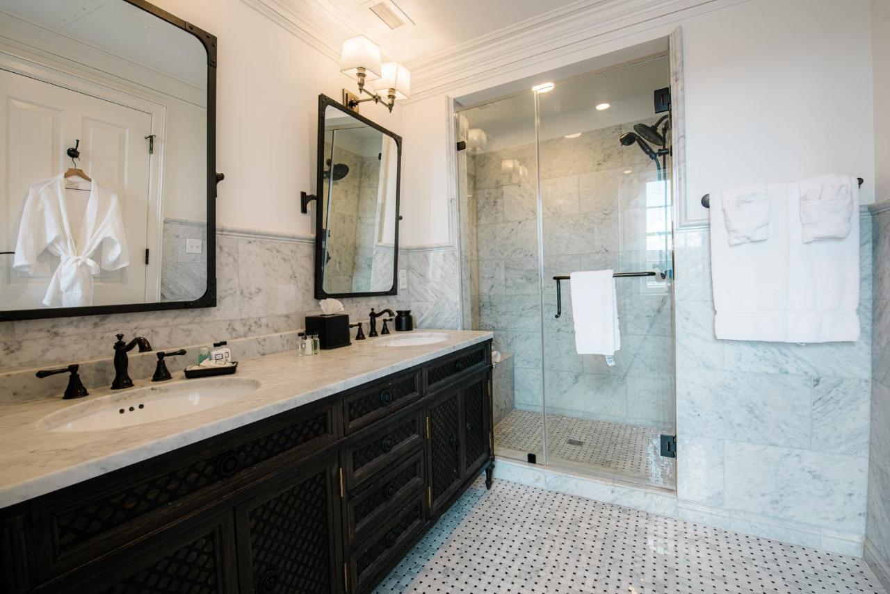 Royal Frenchmen And Bar 4* New Orleans