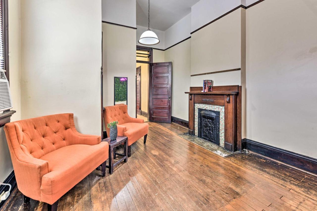 Charming Less Than 3 Mi To Bourbon St Holiday home