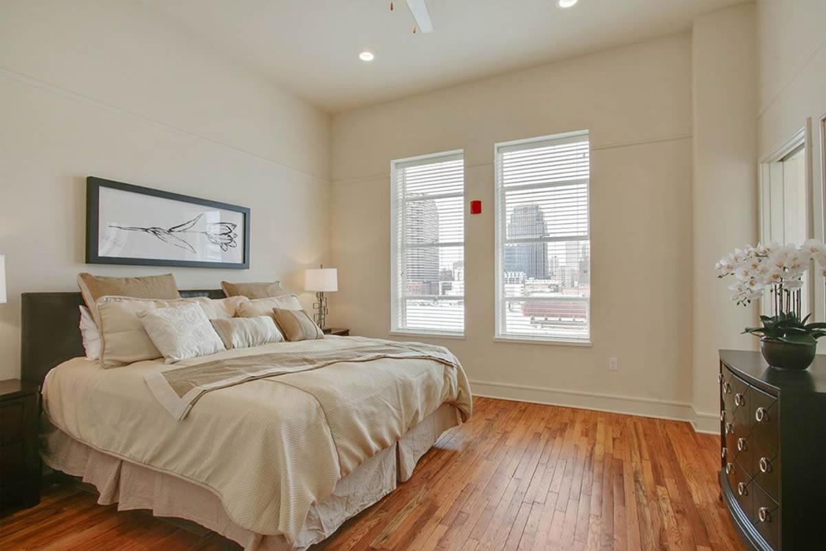 Luxury Living By Living * New Orleans