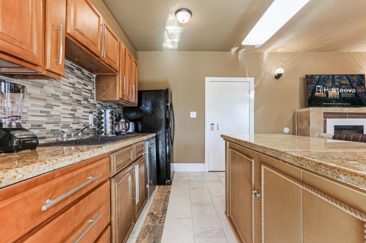 Stunning Near French Quarter Apartment New Orleans