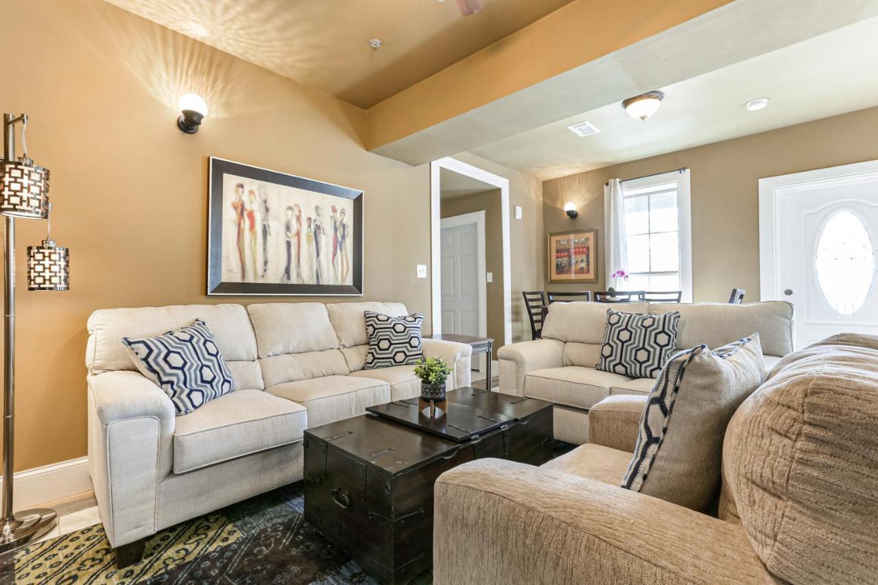 Stunning Near French Quarter Apartment New Orleans