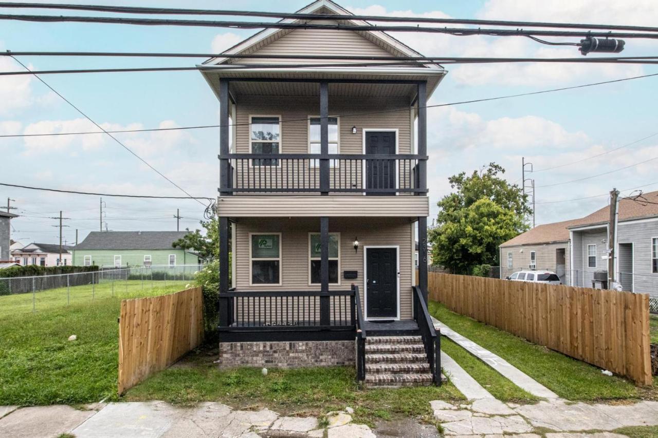 Vibrant Blue Luxury Loft 2316 * New Orleans