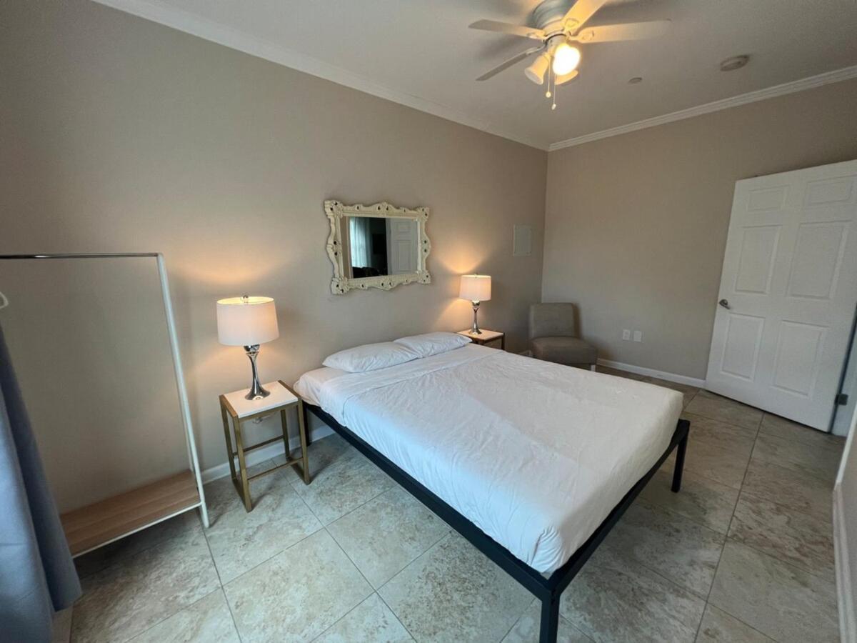 Tise Plaza * New Orleans