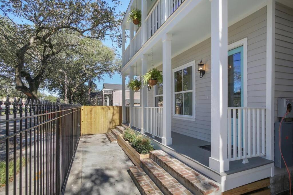 Holiday home La Belle Veranda Villa- 3queenbeds/2baths Sleeps 6-8 New Orleans