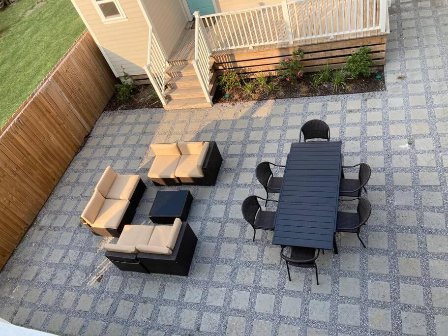 La Belle Veranda Villa- 3queenbeds/2baths Sleeps 6-8 * New Orleans