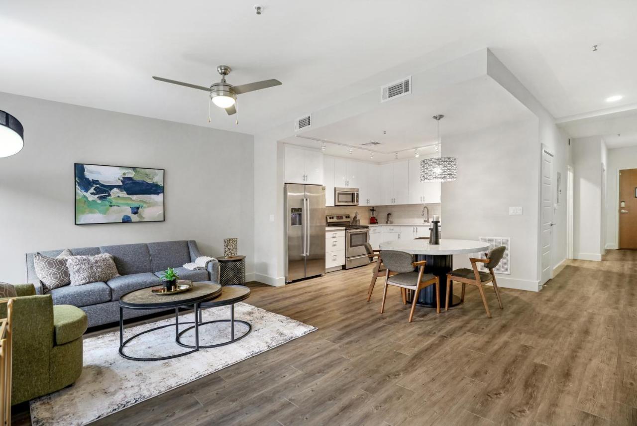 Modern & Fully Furnished In The Heart Of The New Orleans