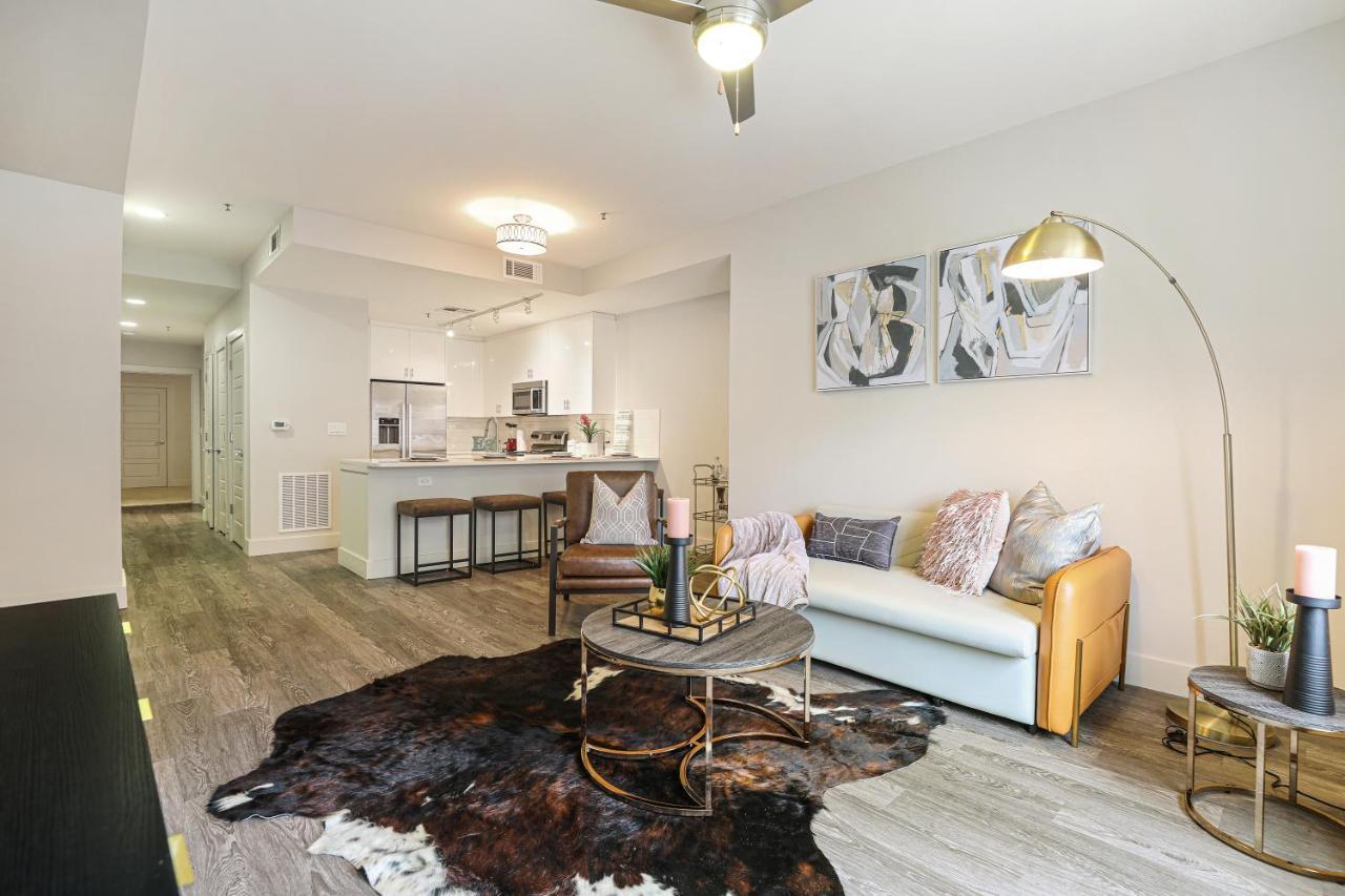 Apartment Modern & Fully Furnished In The Heart Of The New Orleans