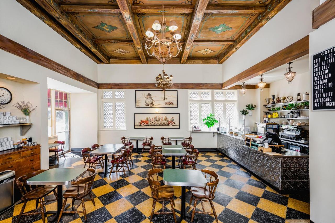 Pontchartrain St. Charles Avenue Hotel
