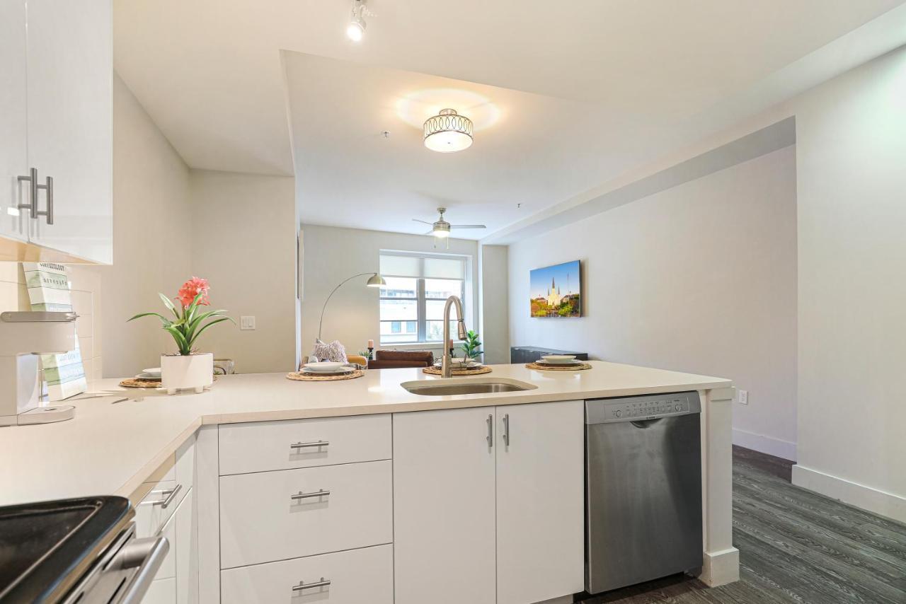 Peaceful Walking Distance To Bourbon Street Apartment New Orleans
