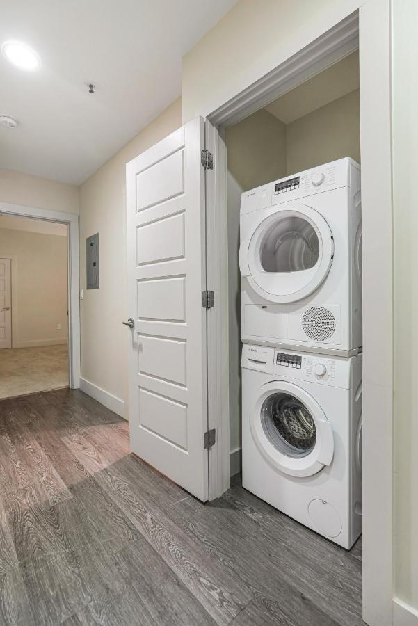 Apartment Peaceful Walking Distance To Bourbon Street *
