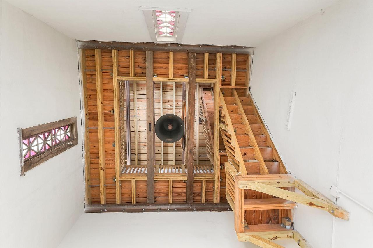 Pasters In Deconsecrated Church Apartment New Orleans