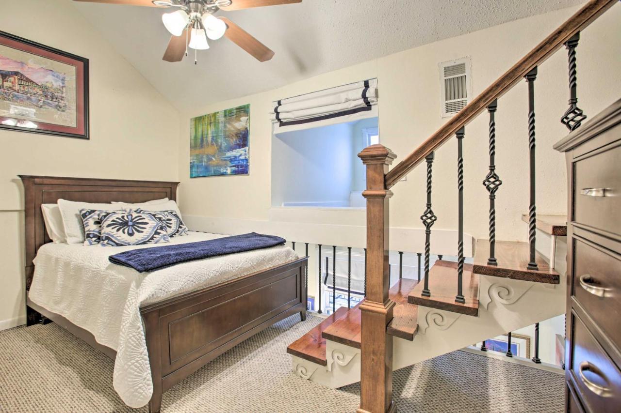 Welcoming Vacation In Uptown Nola Apartment