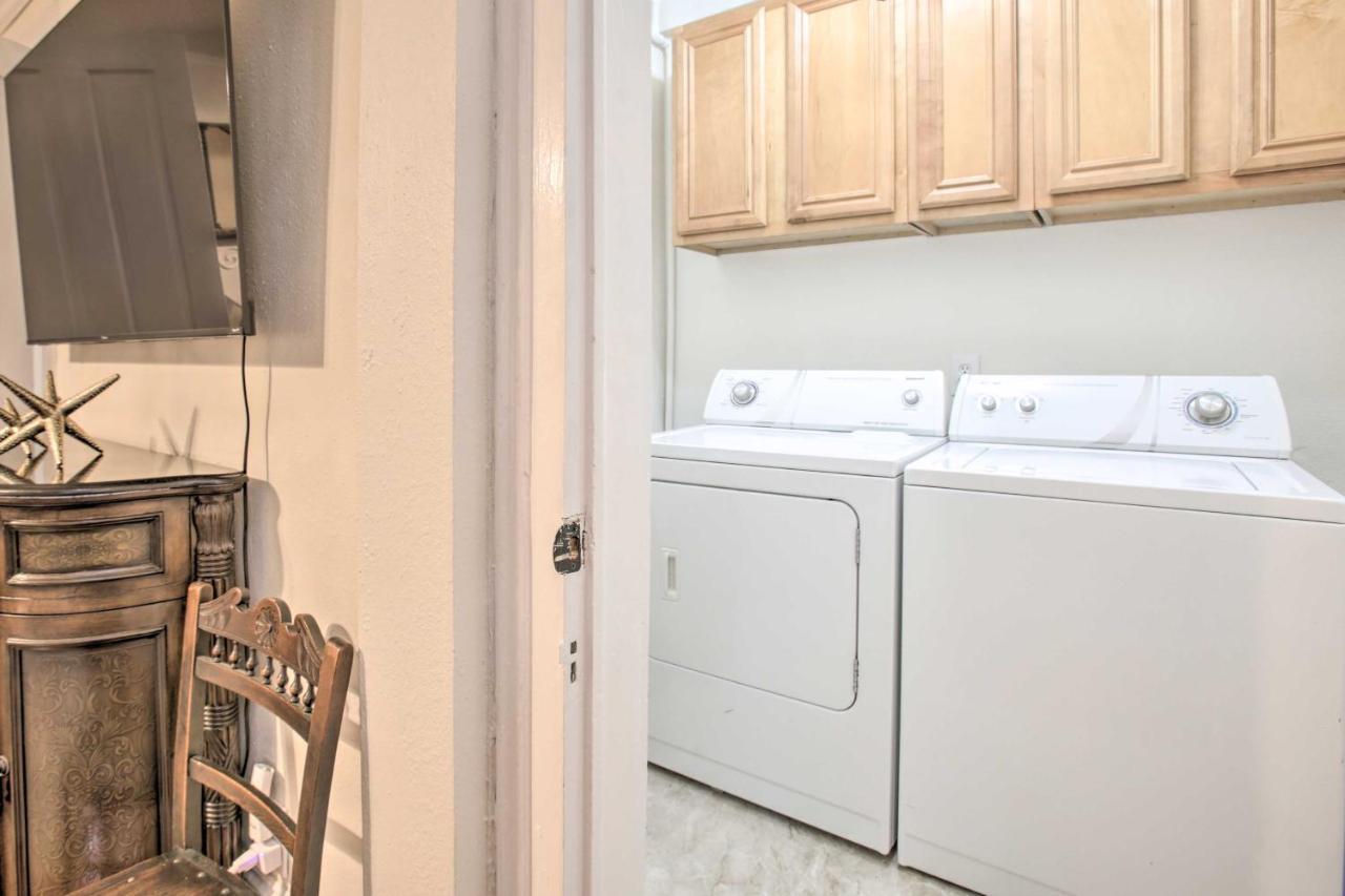 Welcoming Vacation In Uptown Nola Apartment