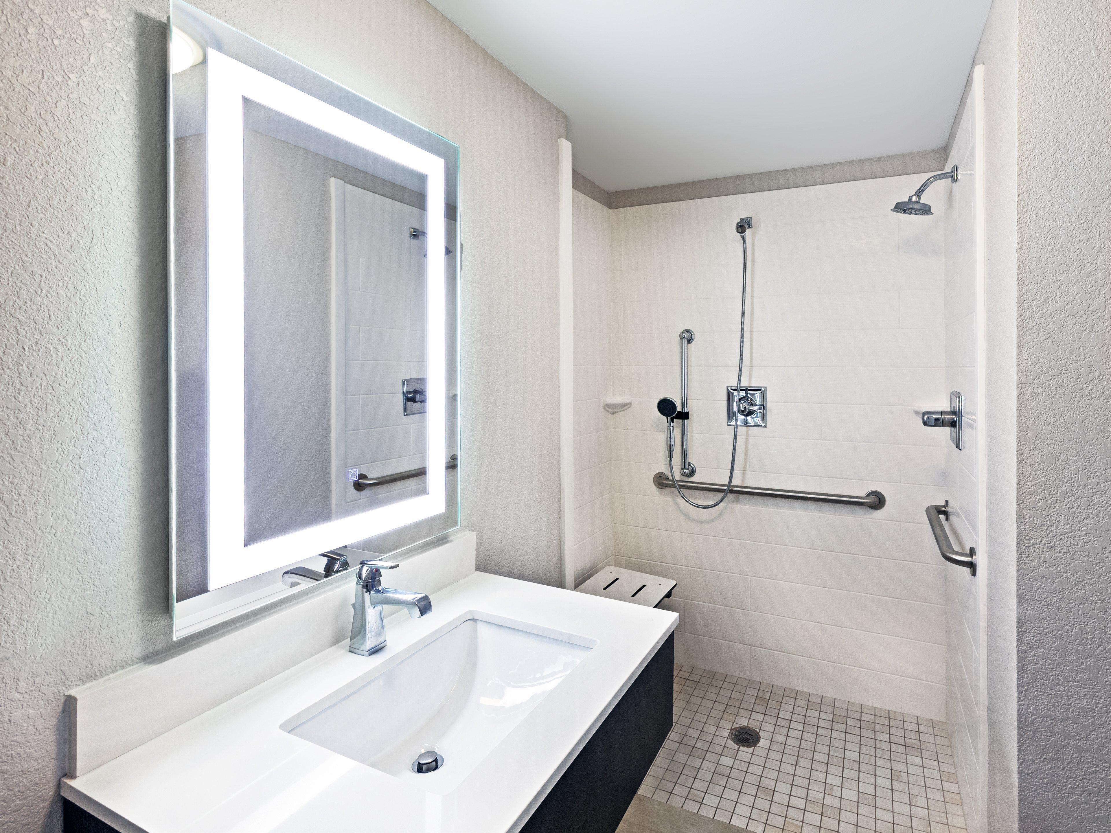 Hotel Express East By Ihg 2*
