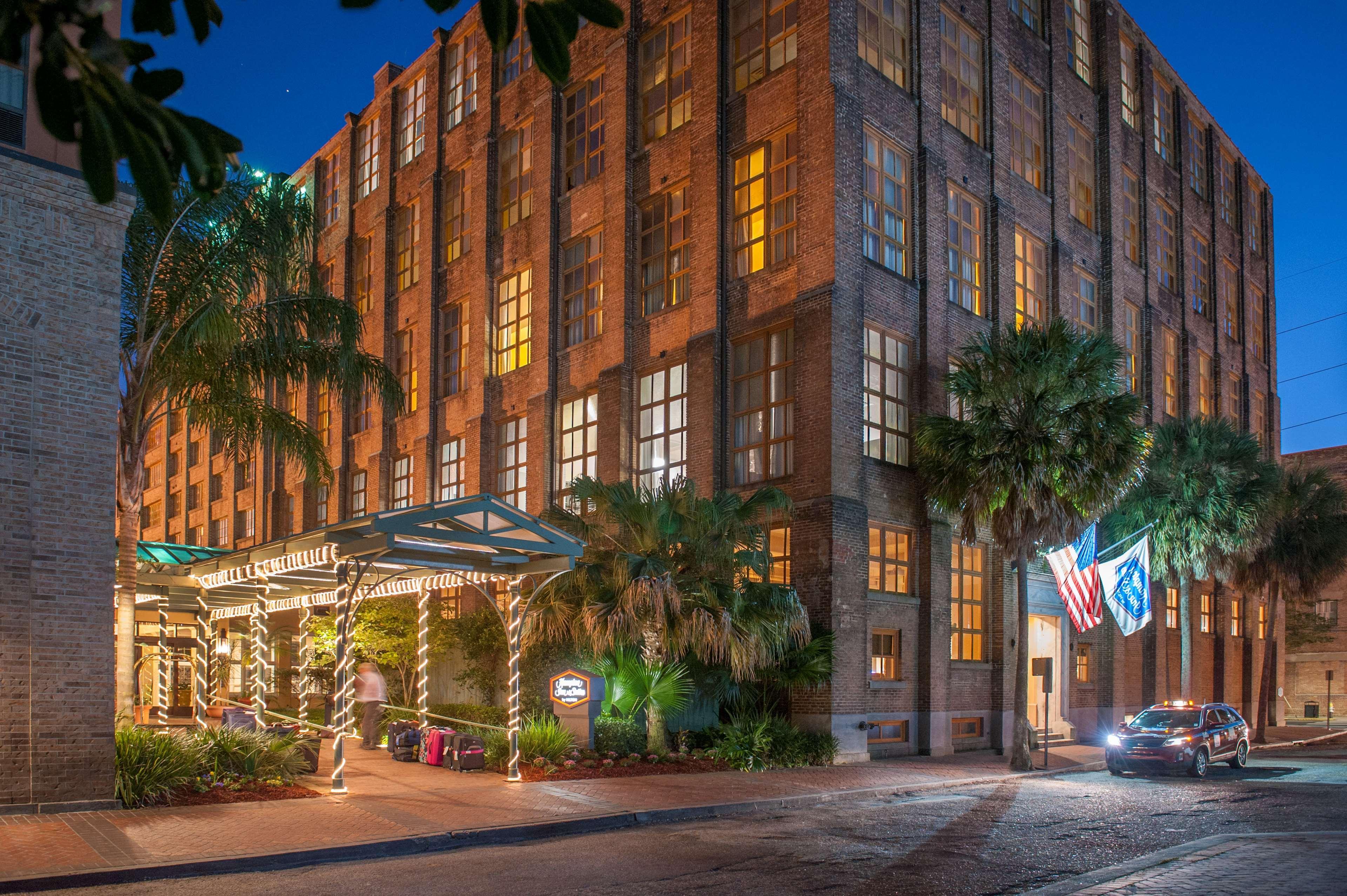 Hampton And Convention Center 3* New Orleans