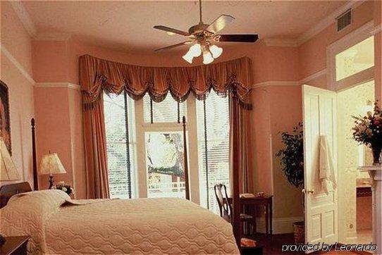Bed & Breakfast The Queen Anne New Orleans