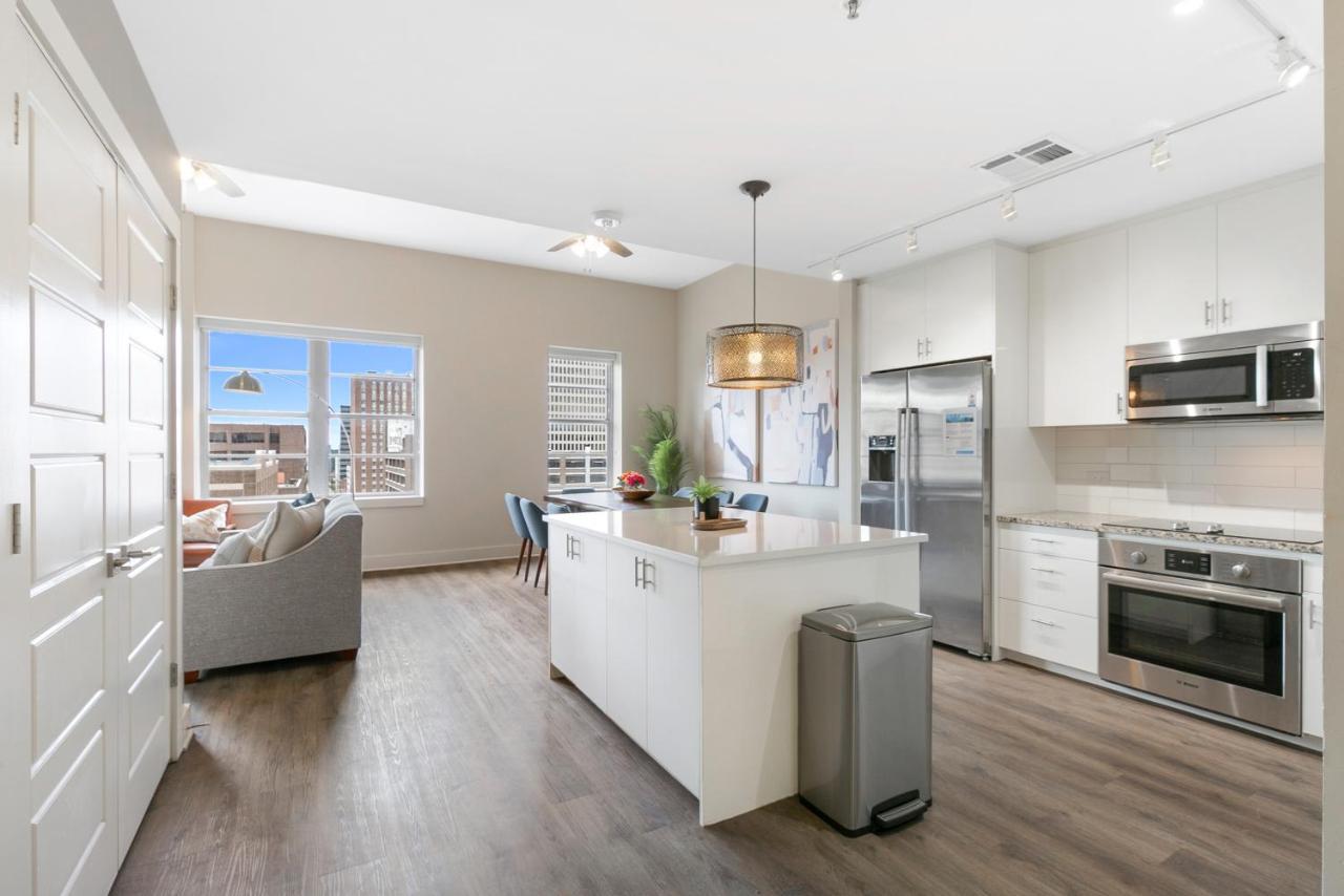 Spacious 4b Oasis Steps From French Quarter - Your Nola Dream Awaits! Apartment *