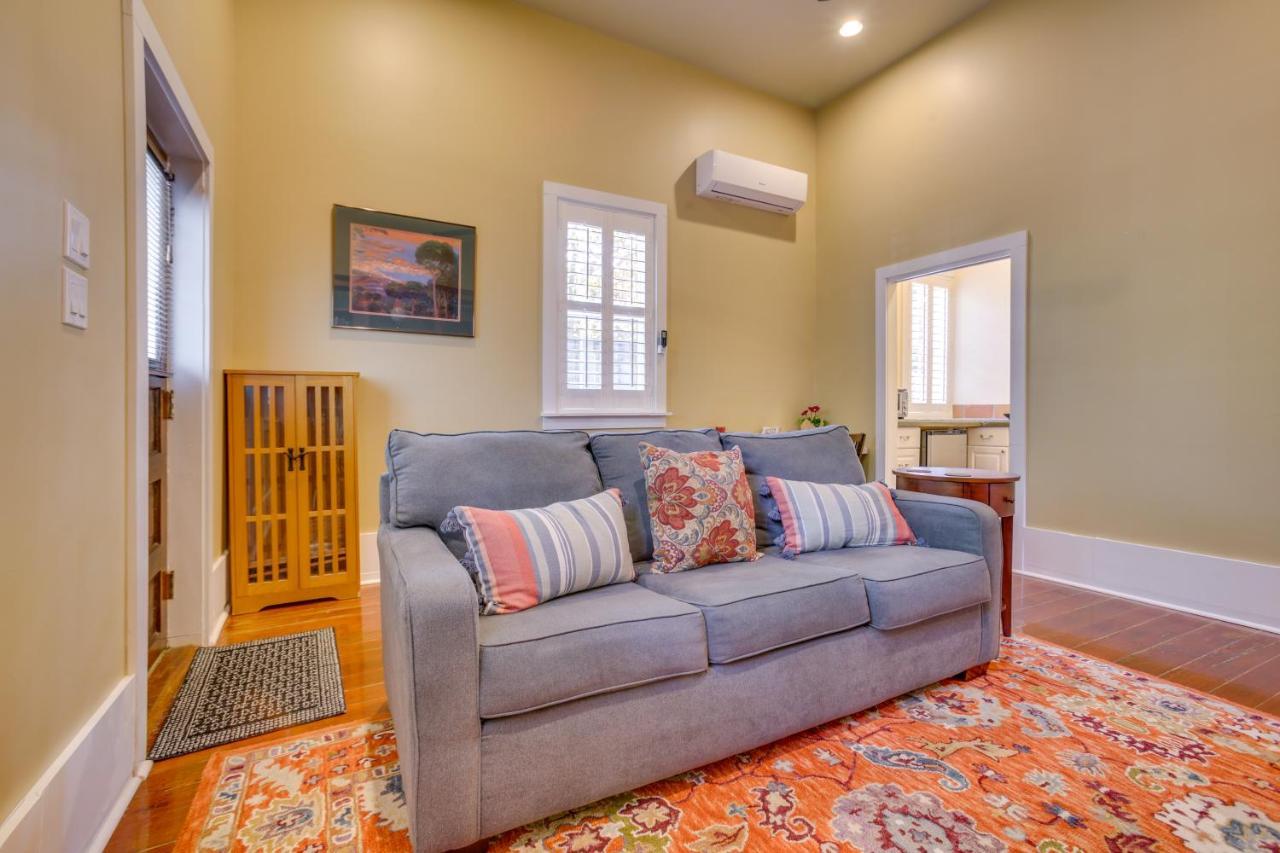 Cozy Getaway Near Magazine Street! Apartment
