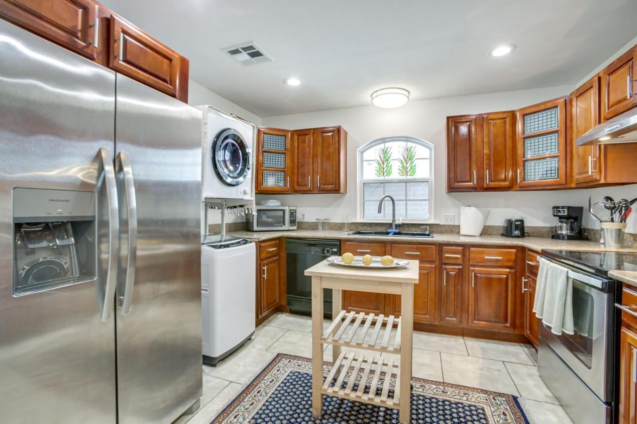 Holiday home Duplex Walk To Parks And Restaurants! *