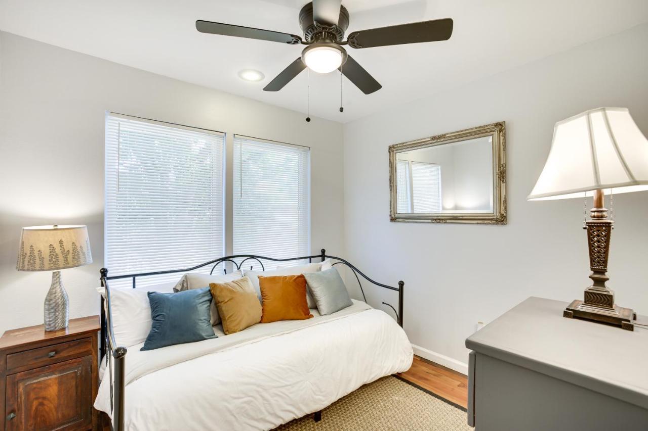Holiday home Duplex Walk To Parks And Restaurants!