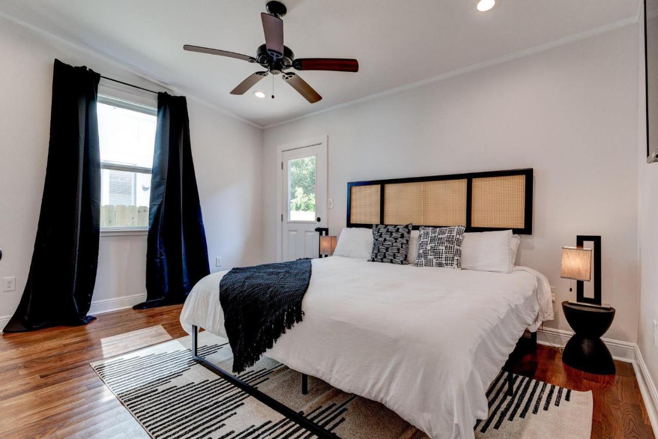Updated Mid-city Marvel Spacious 3br Pool Holiday home