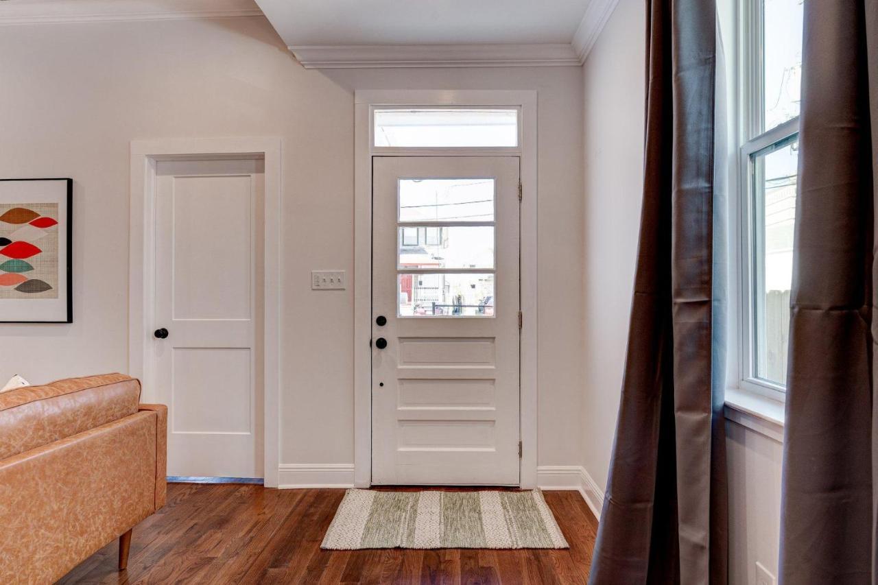 Holiday home Updated Mid-city Marvel Spacious 3br Pool