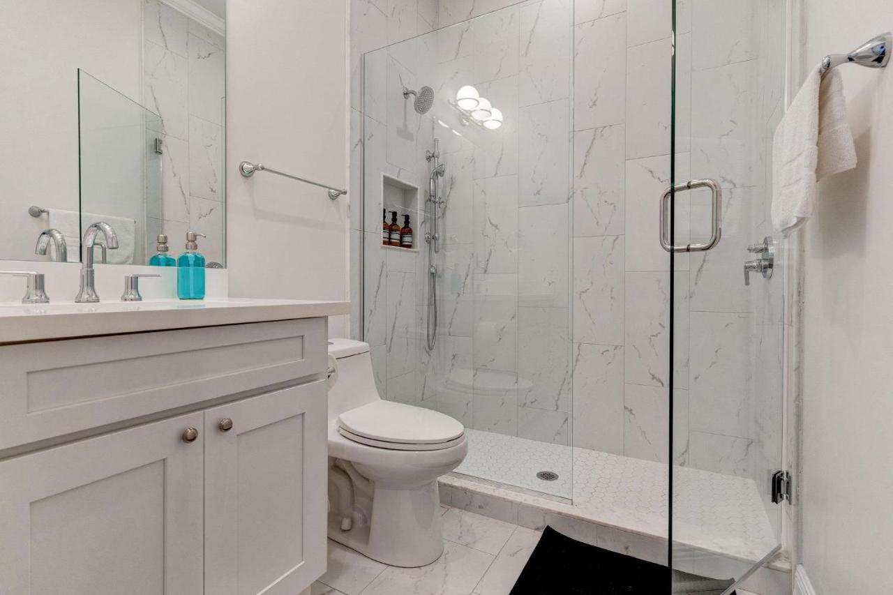 Updated Mid-city Marvel Spacious 3br Pool *