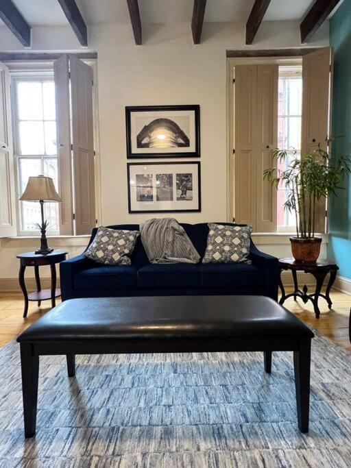 Chic Two-bedroom On Camp St, * New Orleans