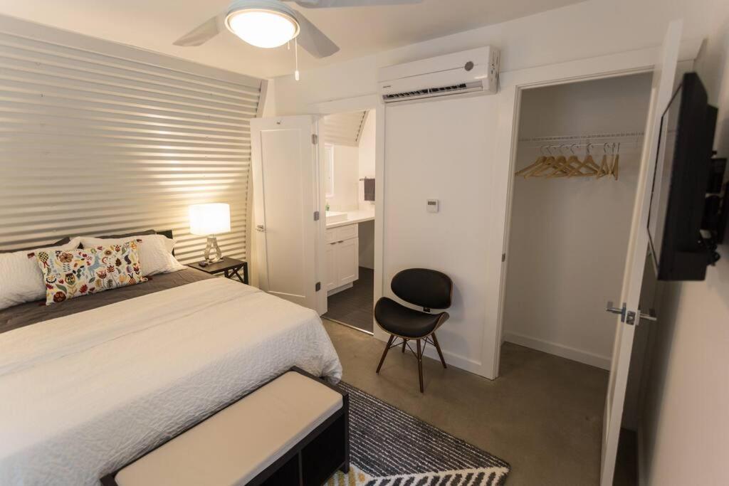 The Moon Quonset Hut Vacation Heated & Chilled Pool *