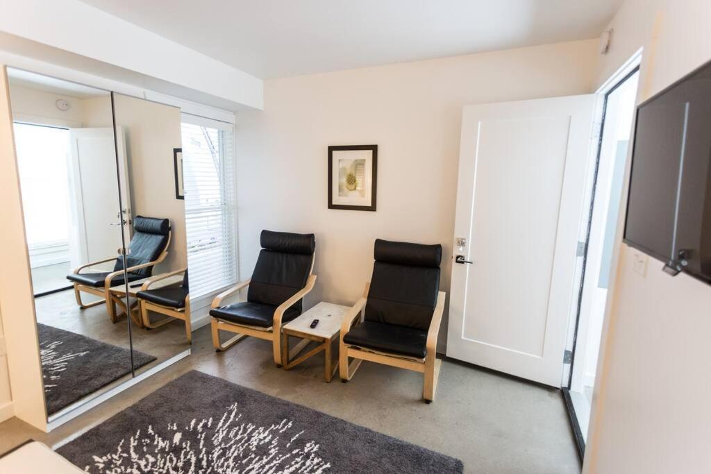 The Moon Quonset Hut Vacation Heated & Chilled Pool * New Orleans