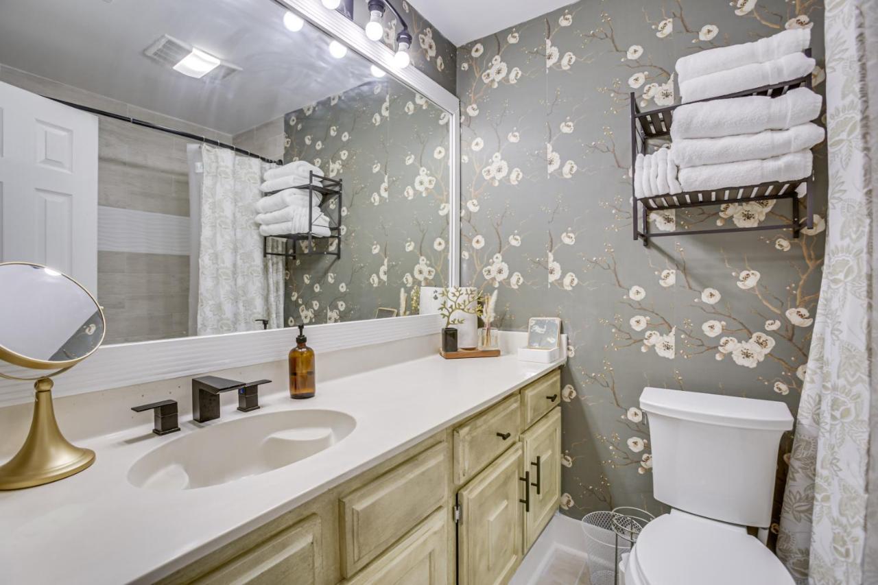 Modern Retreat 7 Mi To French Quarter Holiday home New Orleans