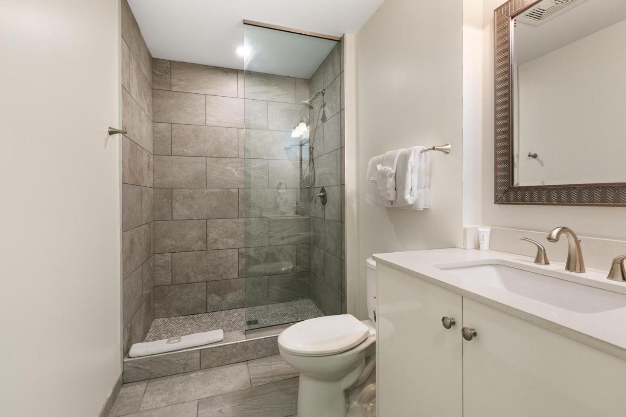 Spacious 4-bed Steps From French Quarter