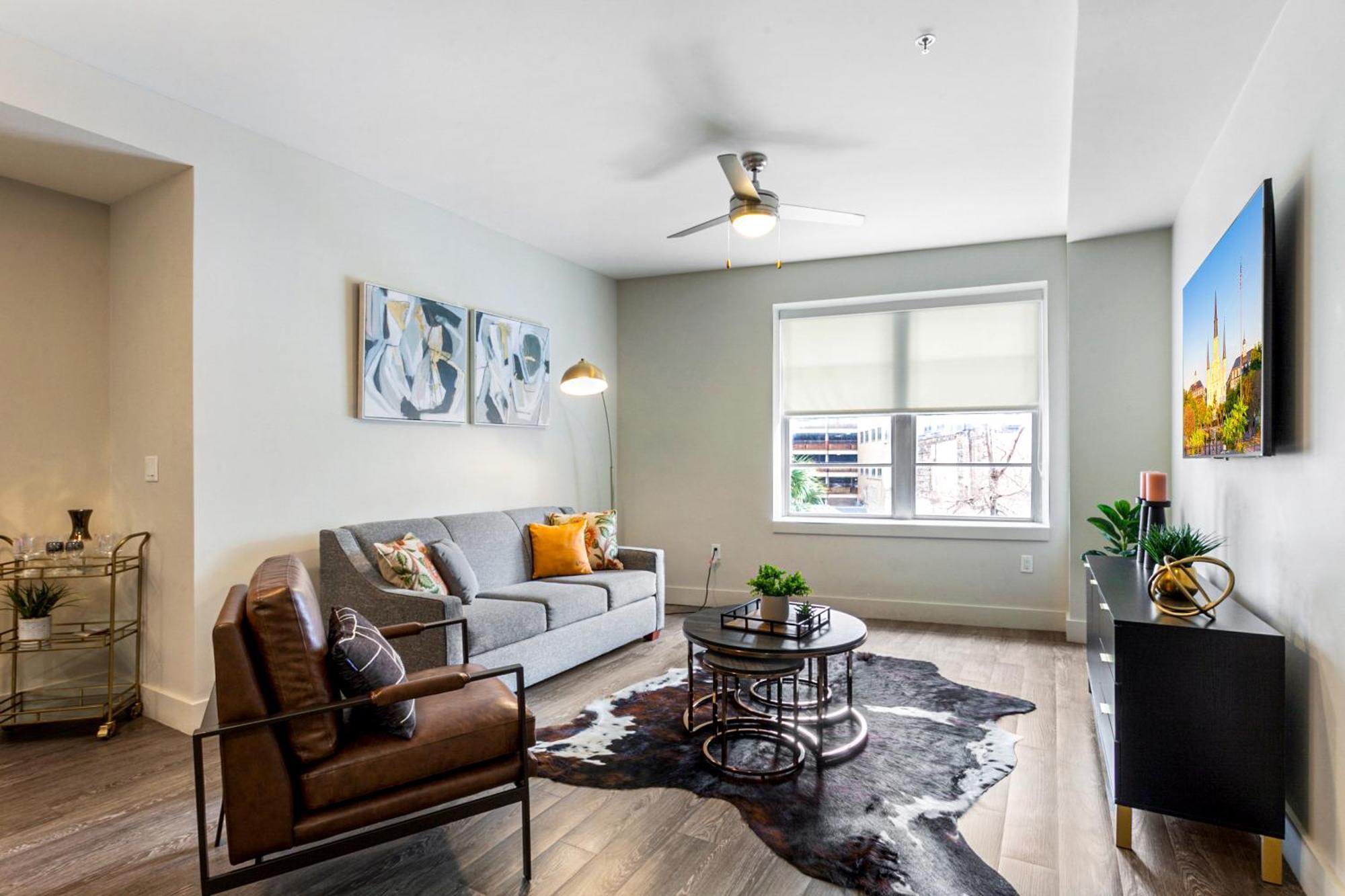 Apartment Peaceful Walking Distance To Bourbon Street