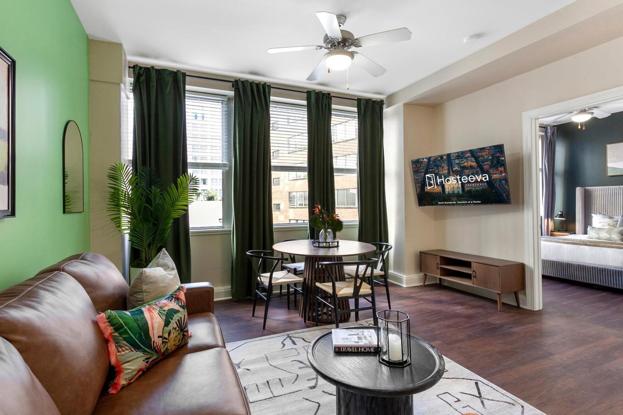 Spacious Modern Near French Quarter