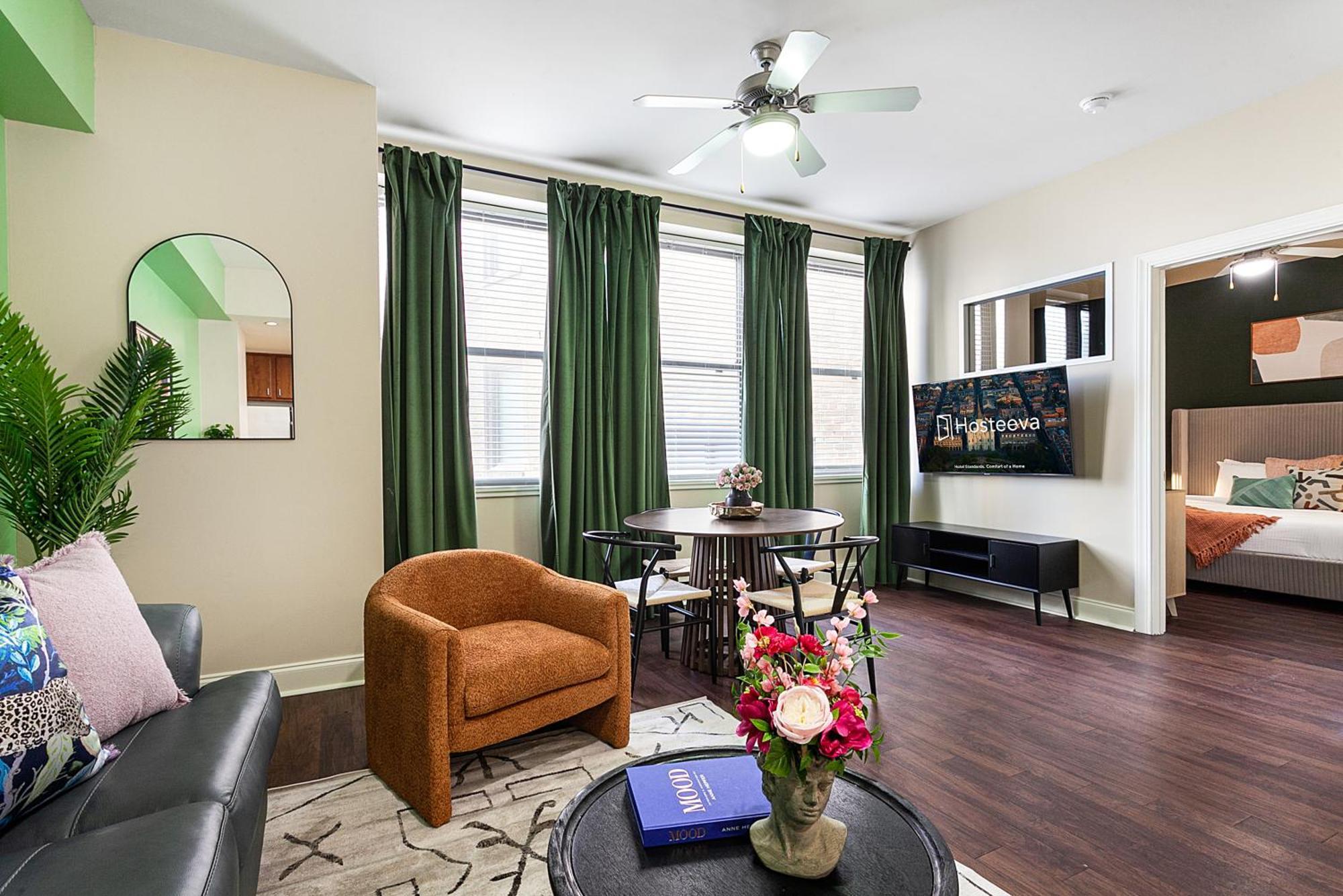 Spacious Modern Near French Quarter Apartment
