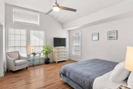 Timeless Elegance Historic Nola Haven 2bd * New Orleans