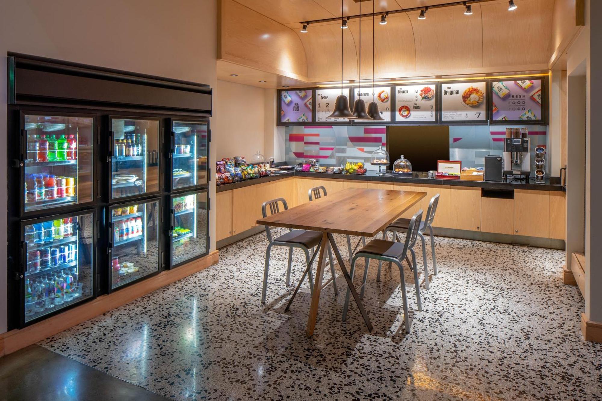 Aloft Downtown Hotel 3*