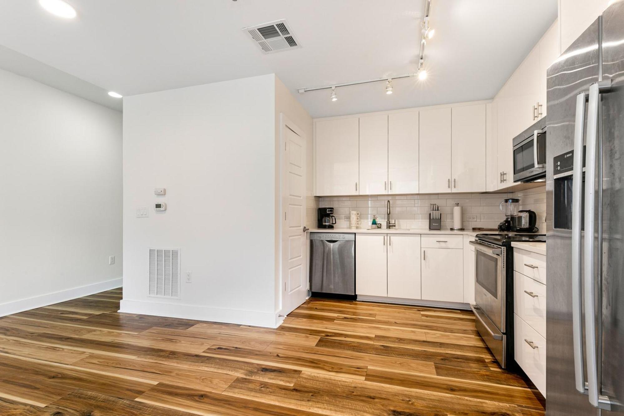 Downtown Delight 4br 2bath Luxury Apartment New Orleans