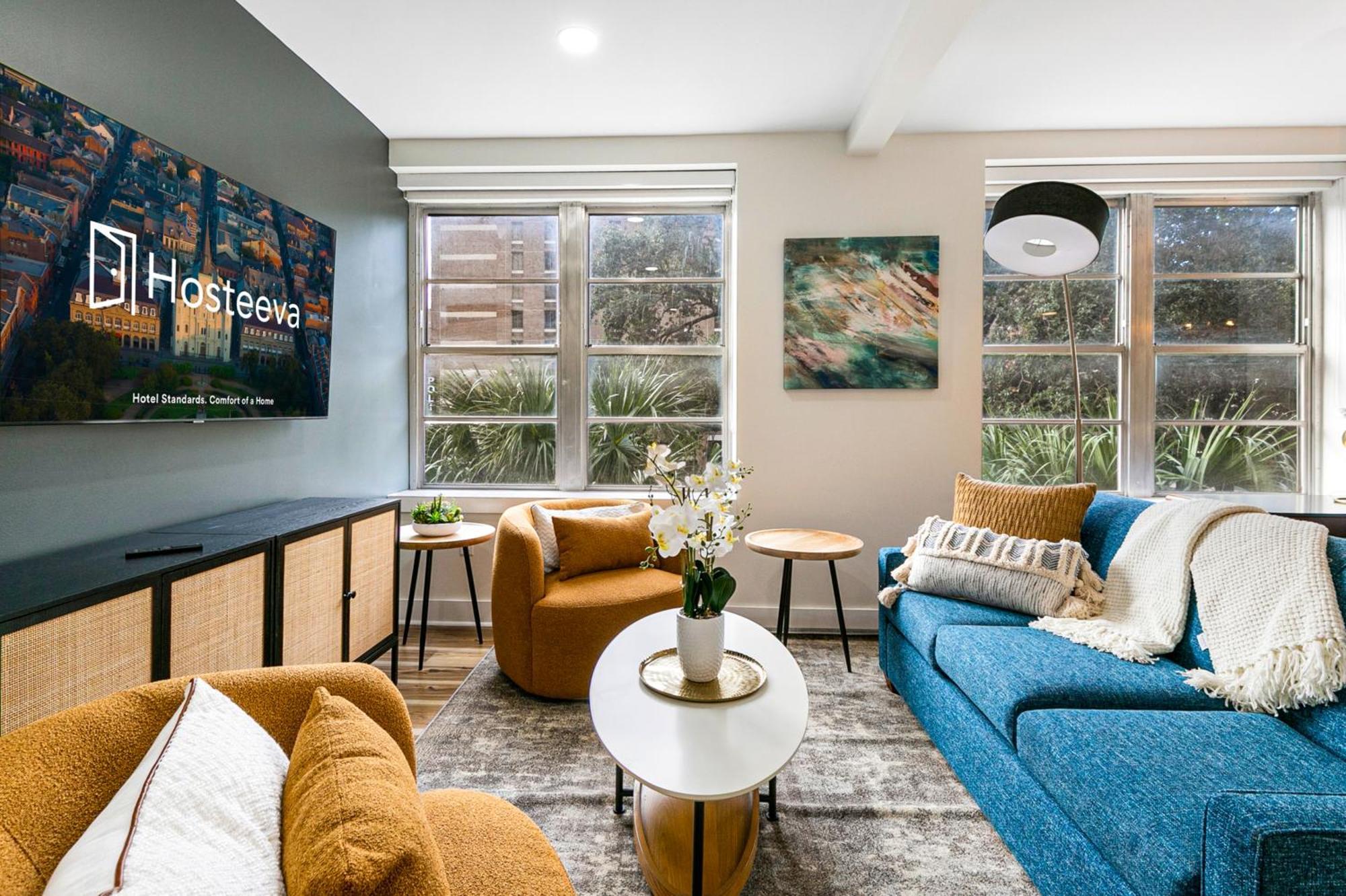 Downtown Delight 4br 2bath Luxury