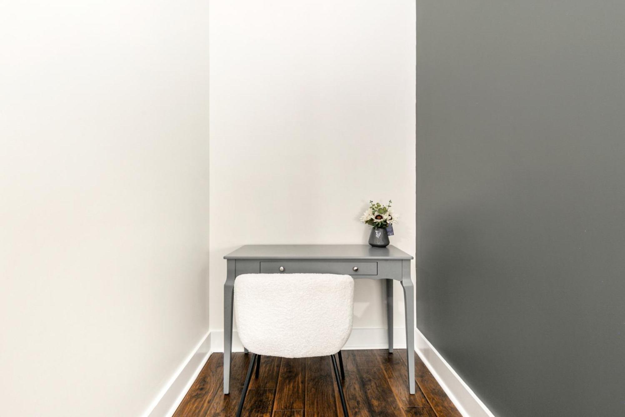 Nola's Finest: 4-bedroom Luxury Apartment *
