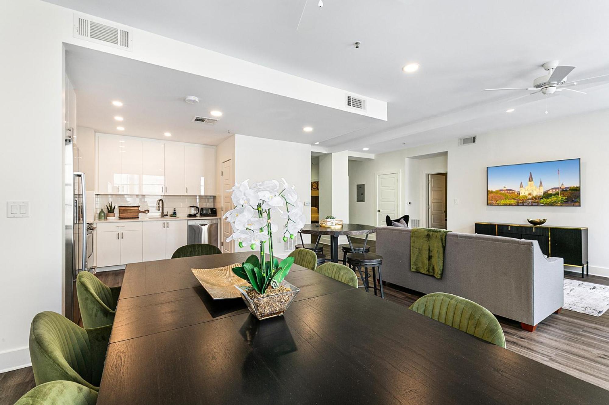 Apartment Spacious Luxury 4br Moments From French Quarter New Orleans