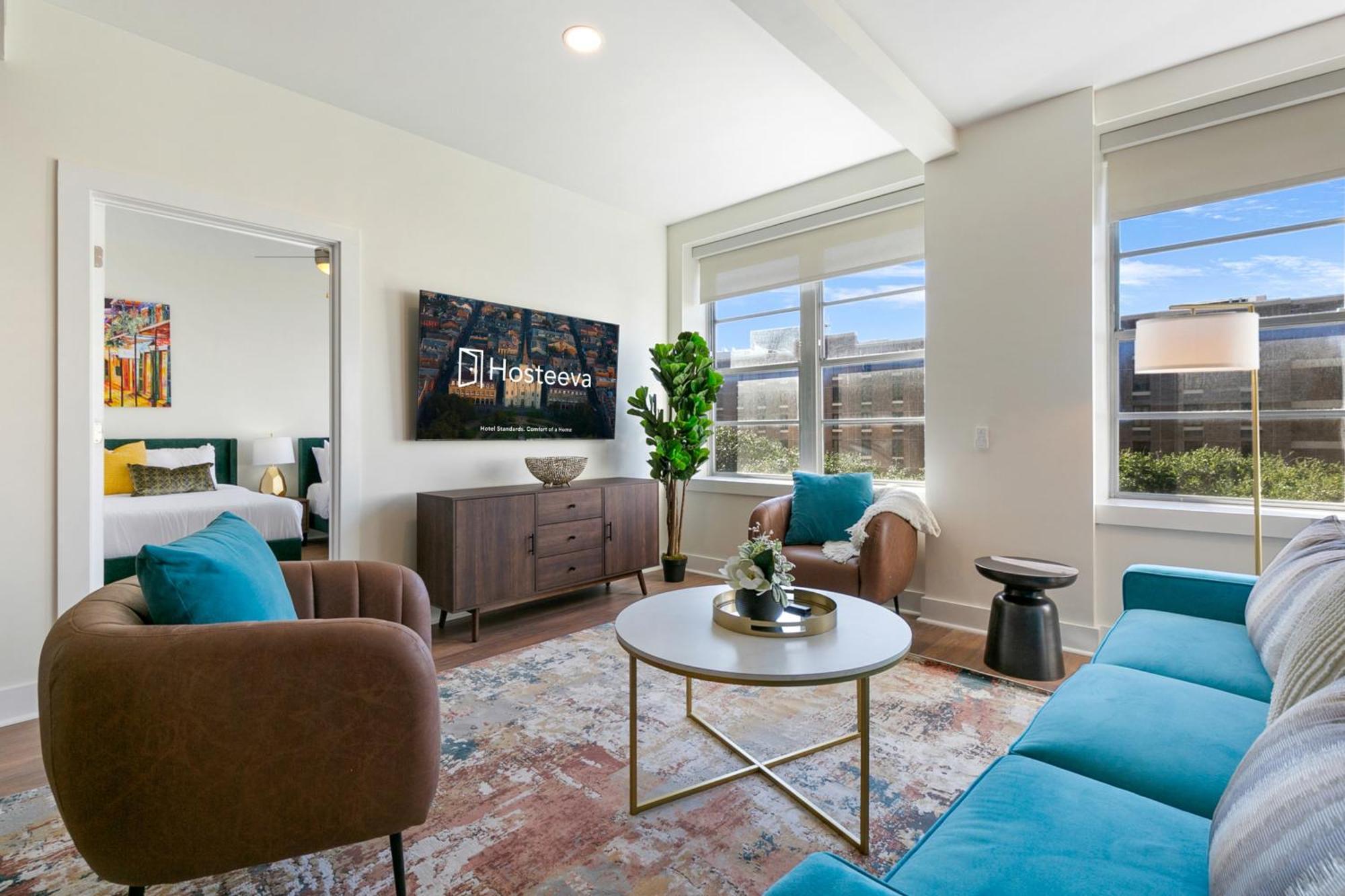 French Quarter Oasis: Spacious 4-bedroom Apartment *