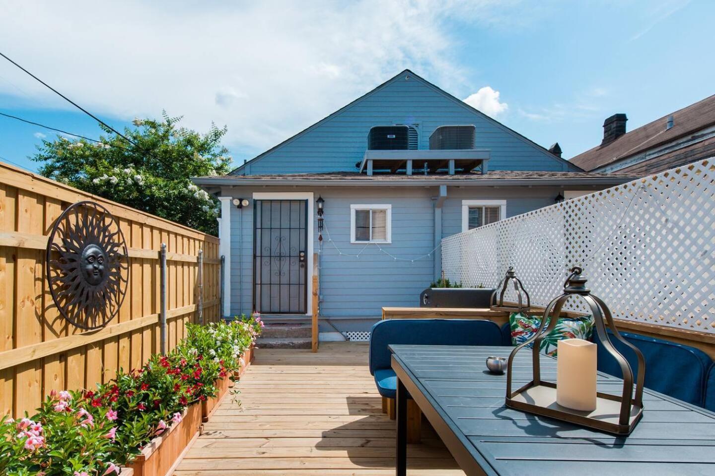 Shotgun Craftman House With Private Patio New Orleans
