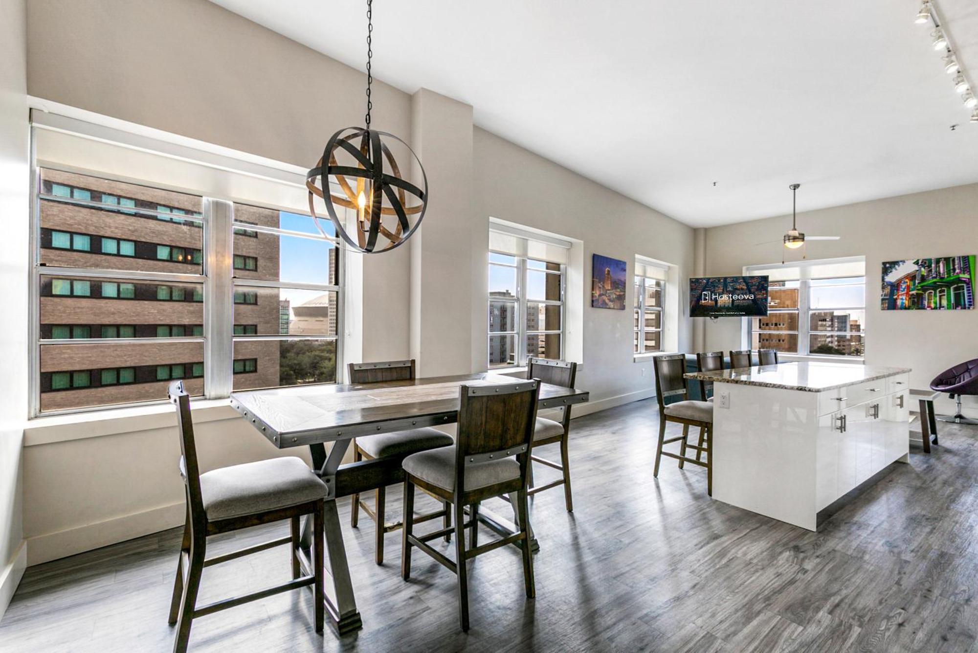 Apartment Modern & Fully Furnished In The Heart Of The *