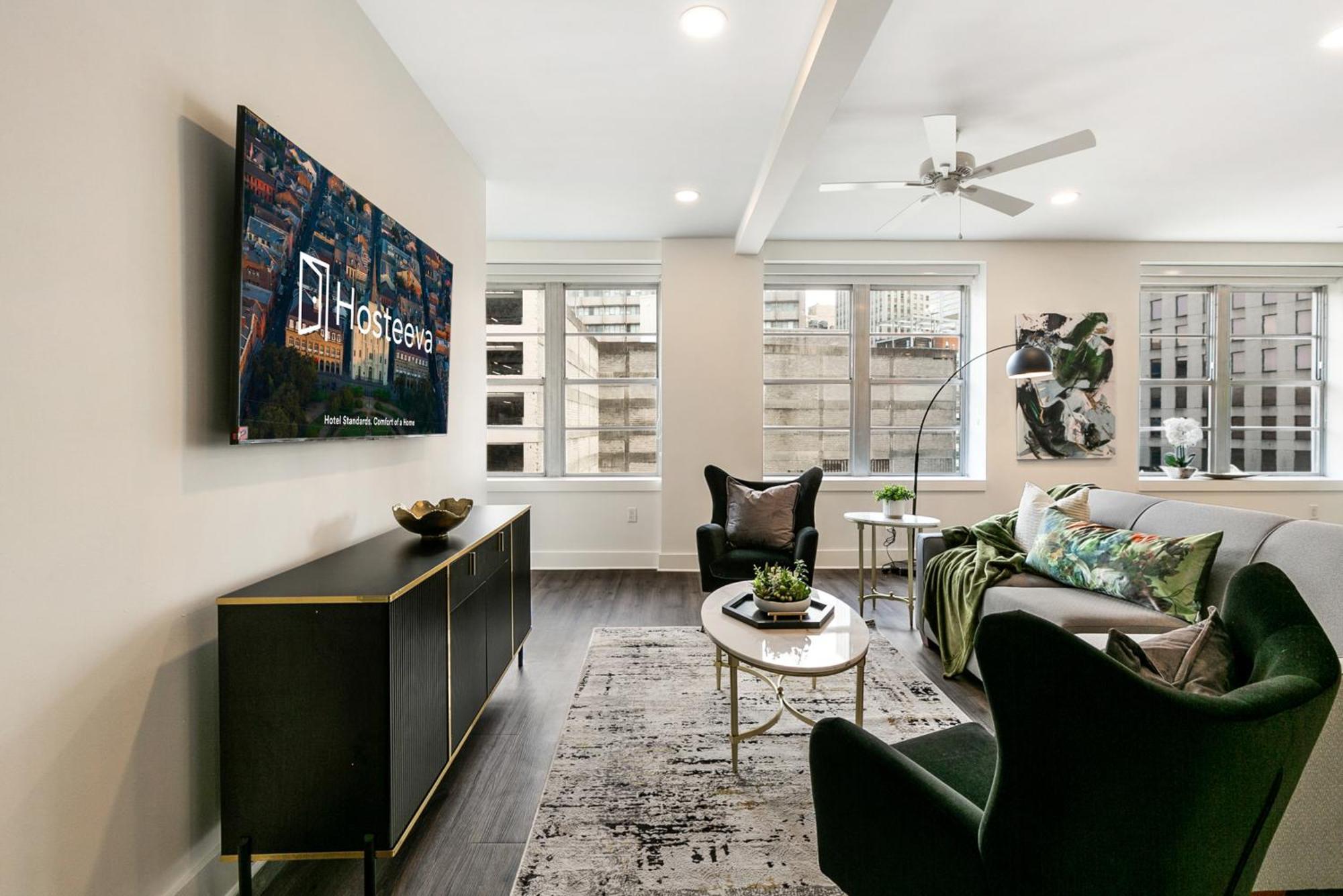 Spacious Luxury 4br Moments From French Quarter Apartment