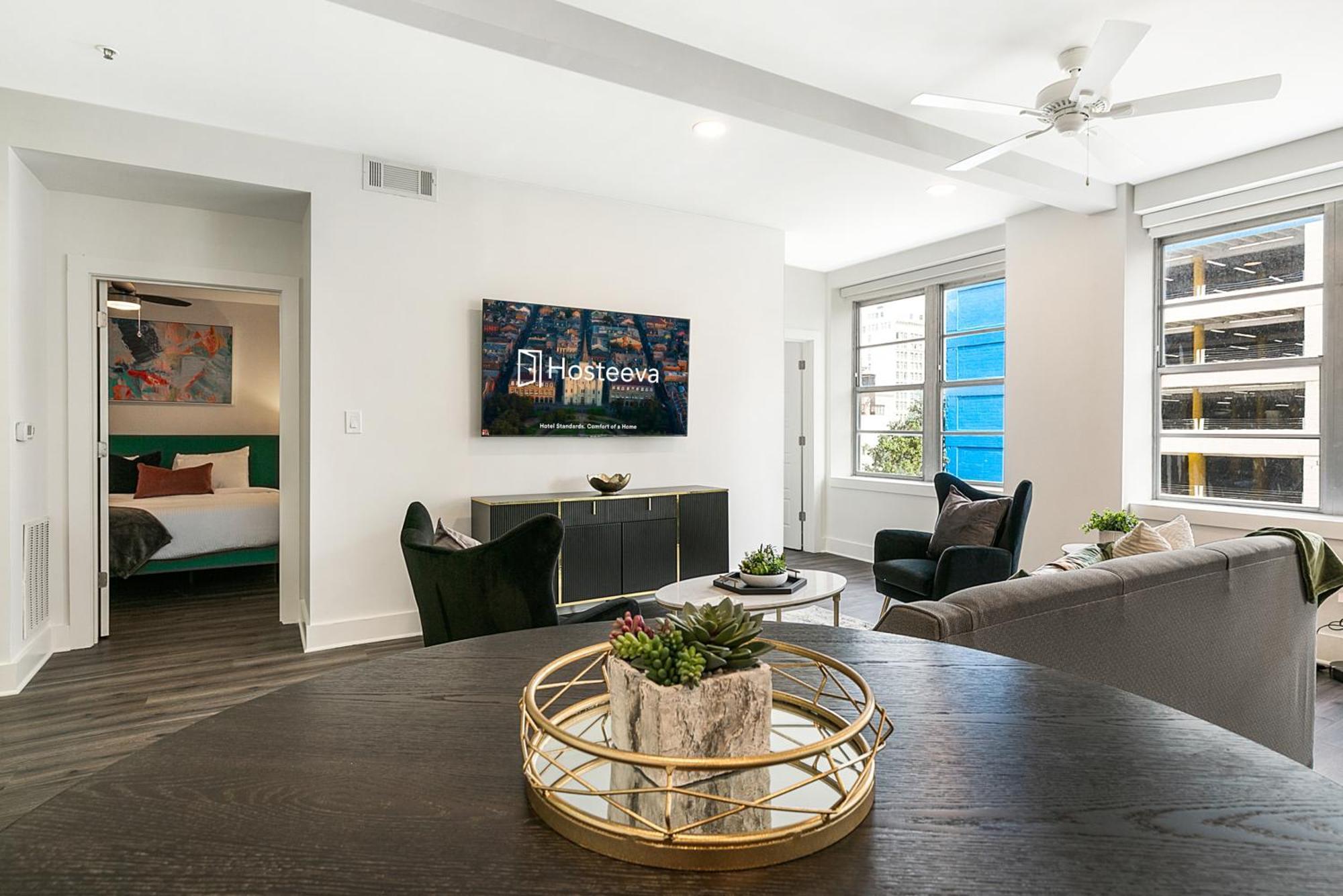Spacious Luxury 4br Moments From French Quarter Apartment